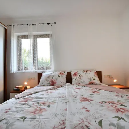 Apartament Nina